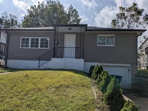 328 Eldridge Ave, Saint Louis, MO 63119