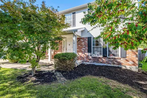 106 Keystone Crossing Dr, O'fallon, MO 63368 photo 3
