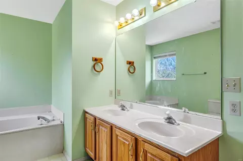 106 Keystone Crossing Dr, O'fallon, MO 63368 photo 36