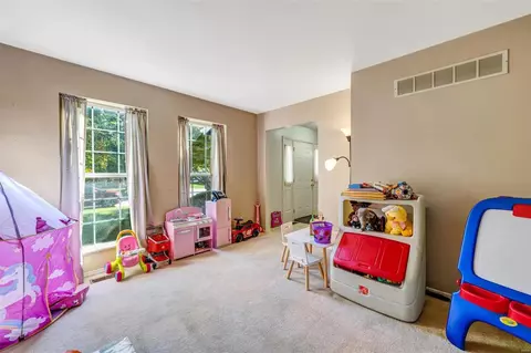106 Keystone Crossing Dr, O'fallon, MO 63368 photo 16