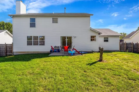 106 Keystone Crossing Dr, O'fallon, MO 63368 photo 10