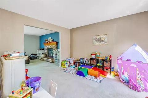 106 Keystone Crossing Dr, O'fallon, MO 63368 photo 15