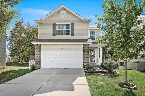 137 Bridgeton Dr, Wentzville, MO 63385