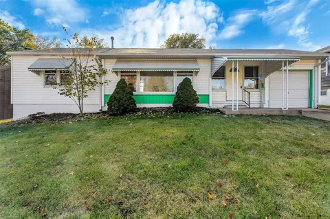 6057 Archwood Ln, Saint Louis, MO 63123