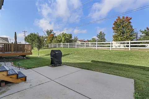203 Belmonte Cir, O'fallon, MO 63368 photo 26