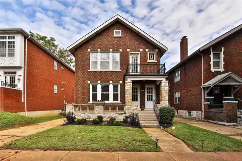 7145 Dartmouth Ave, Saint Louis, MO 63130