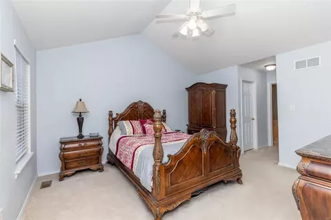 609 Grey Mountain Dr, O'fallon, MO 63368 photo 16