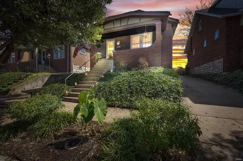 6038 Wanda Ave, Saint Louis, MO 63116