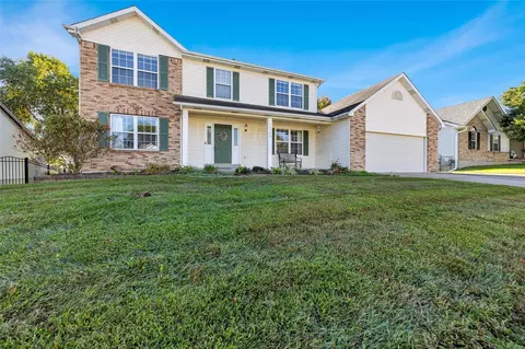 3729 Silver Ridge Dr, Saint Peters, MO 63376