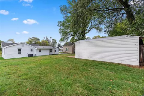 601 Ofallon Ave, O'fallon, MO 63366 photo 25