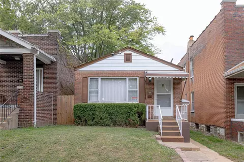 4025 Pennsylvania Ave, Saint Louis, MO 63118