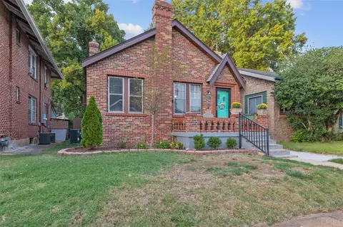 6435 Oleatha Ave, Saint Louis, MO 63139