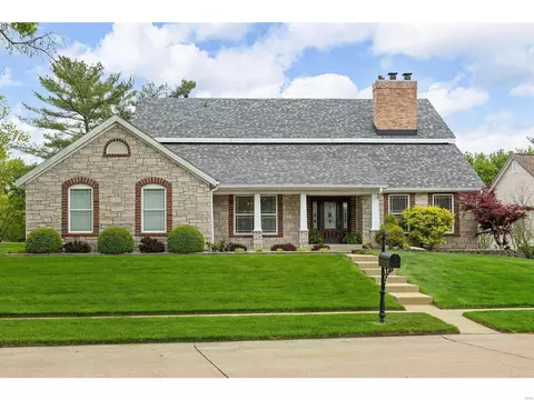 14665 Chesterfield Trl, Chesterfield, MO 63017