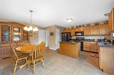 3 Vast Horizon Dr, O'fallon, MO 63368 photo 10