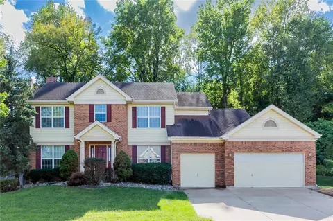 18 Ashbourne Way, Saint Charles, MO 63301