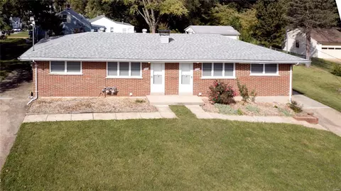 9151 Ramona Ave, Saint Louis, MO 63121