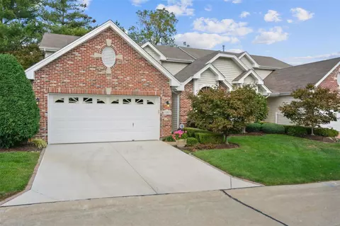 11913 Moorland Woods Cir, Saint Louis, MO 63146