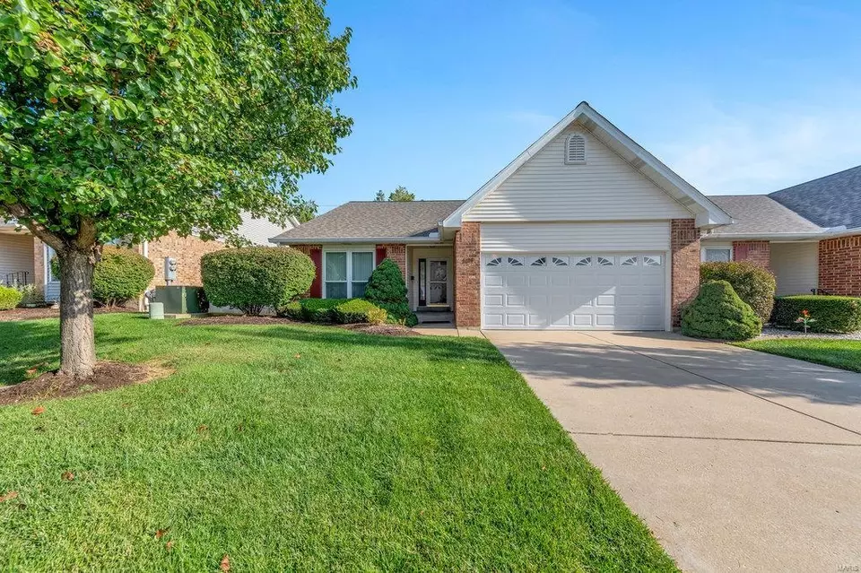 3184 Country Bluff Dr 40A, Saint Charles, MO 63301 37 Photos Movoto