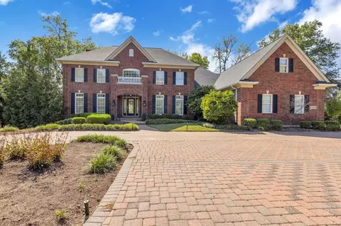 13850 Clayton Rd, Town And Country, MO 63017