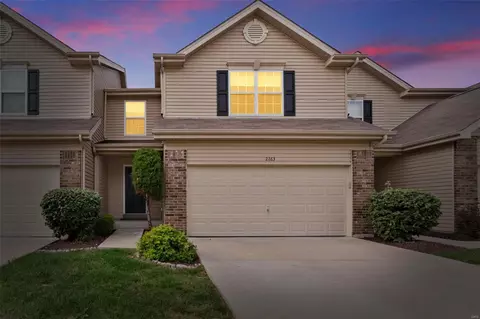 2263 Bay Tree Dr, Saint Peters, MO 63376