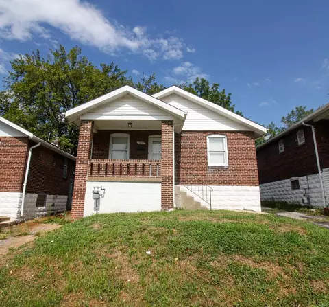 8351 Octavia, Jennings, MO 63136