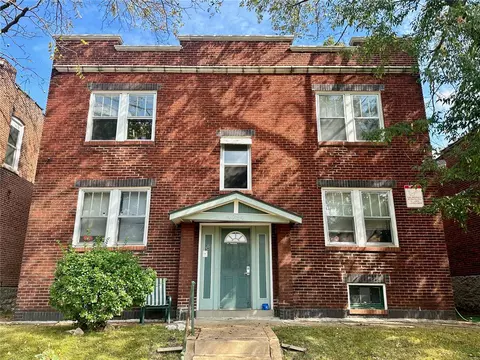 4734 S Compton Ave, Saint Louis, MO 63111