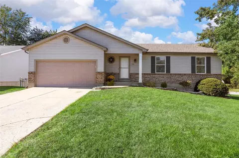 741 Estes Park Dr, Saint Peters, MO 63376