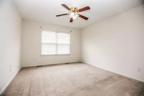 552 Hilltop Townes Dr, Eureka, MO 63025 photo 13