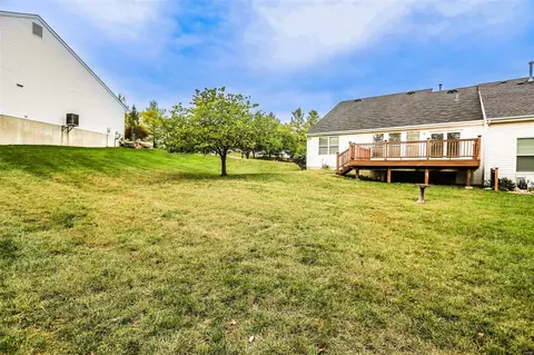 552 Hilltop Townes Dr, Eureka, MO 63025 photo 35