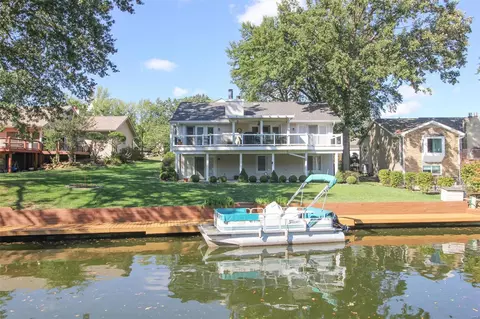 46 Burgundy Dr, Lake Saint Louis, MO 63367