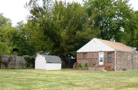 9601 Midland Blvd, Saint Louis, MO 63114