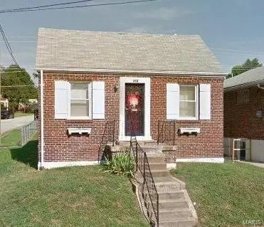 4019 Darby St, Saint Louis, MO 63120
