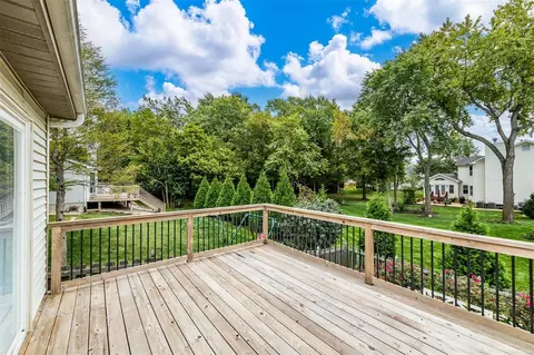 2546 Barrett Place Dr, Ballwin, MO 63021 photo 26