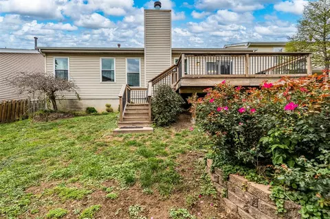 2546 Barrett Place Dr, Ballwin, MO 63021 photo 30