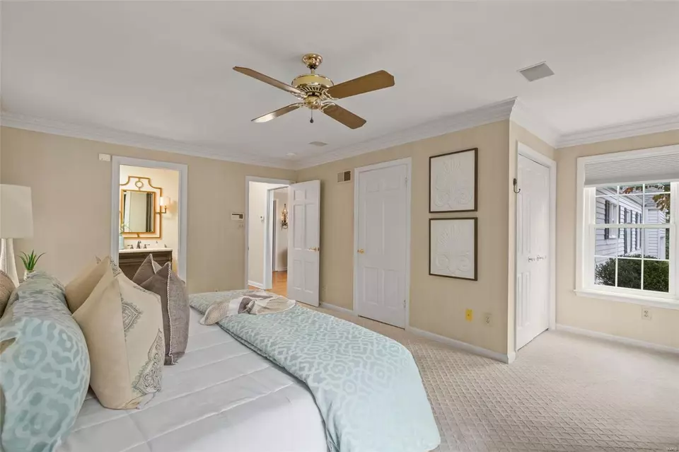  2050 N Geyer Rd, Saint Louis, MO 63131 photo 19