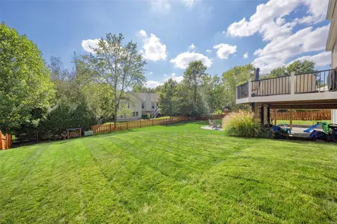 336 Arbor Glen Dr, Ballwin, MO 63021 photo 42