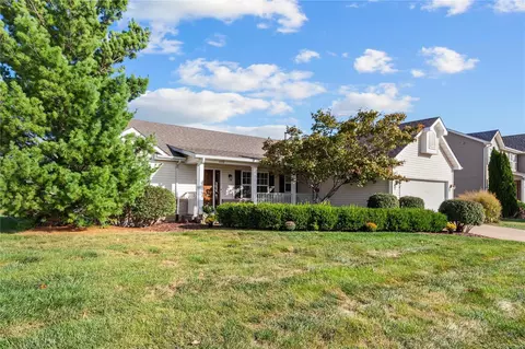 1008 Dardenne Woods Dr, Dardenne Prairie, MO 63368