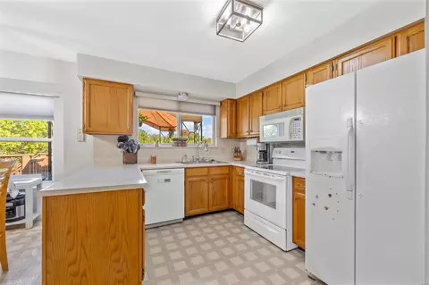 232 Brougham Dr, O'fallon, MO 63368 photo 9
