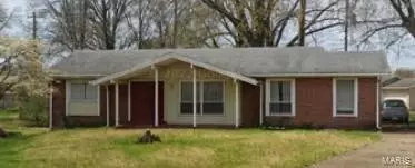 7 Darwin Ct, Florissant, MO 63033