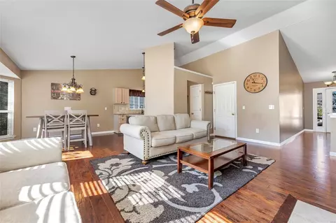40 Hickory Mound Ct, Wildwood, MO 63011 photo 4