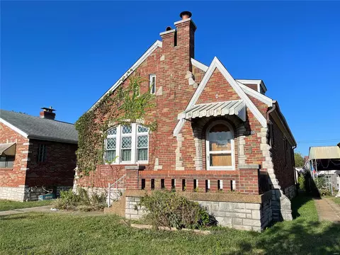 3913 Gustine Ave, Saint Louis, MO 63116