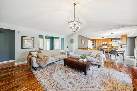522 Pinehurst Woods Ct, O'fallon, MO 63366 photo 3