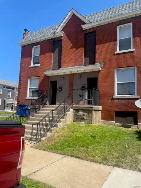 4255 W Ashland, Saint Louis, MO 63115