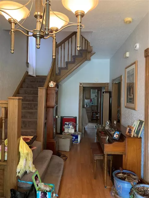 5253 Maple Ave, Saint Louis, MO 63113 photo 2