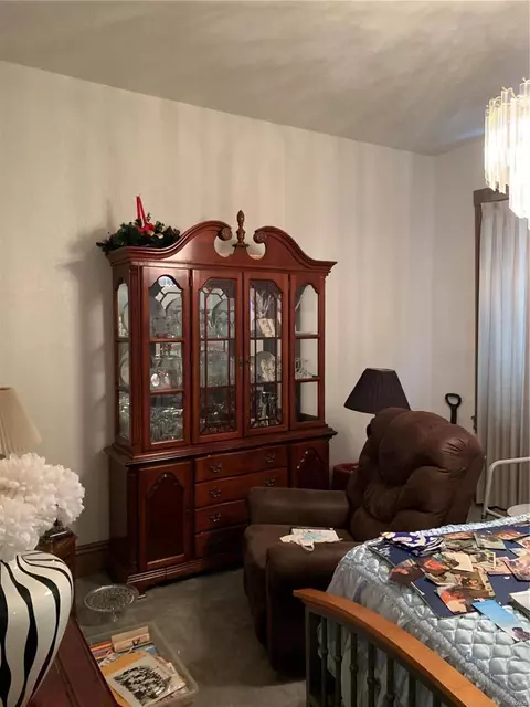 5253 Maple Ave, Saint Louis, MO 63113 photo 5