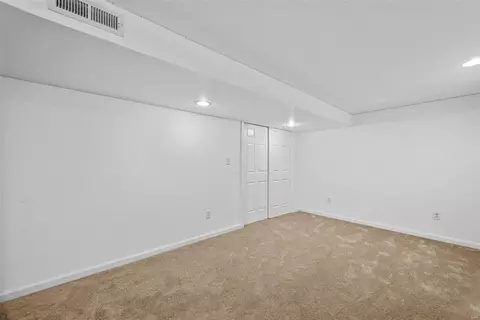 1102 Castle Pines Dr, St Peters, MO 63366 photo 26