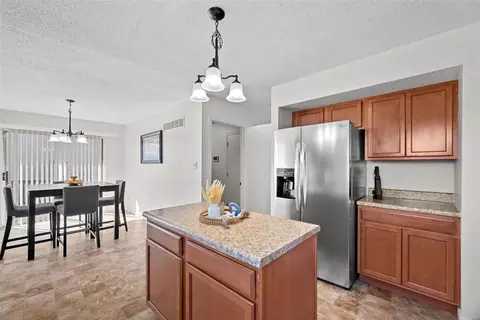 285 England Dr, O'fallon, MO 63366 photo 8