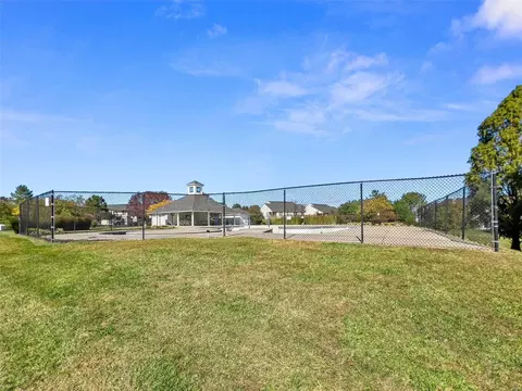 285 England Dr, O'fallon, MO 63366 photo 43