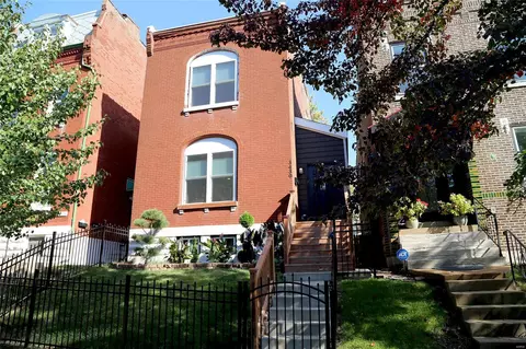 3430 Pennsylvania Ave, Saint Louis, MO 63118