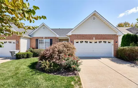 38 Piepers Glen Ct #37B, O'fallon, MO 63366